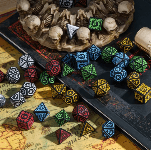Red Druid Pattern 7-Dice Set DND RPG Dice Black Druid Dice Set - 