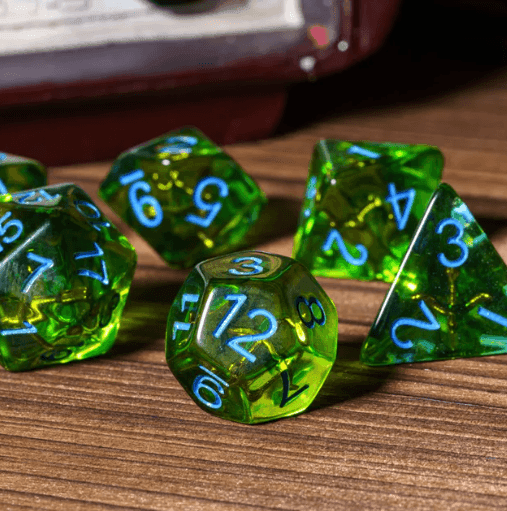 Mystic Archer's Enchantment | Green 7-Dice DND Hunter Dice Set - 