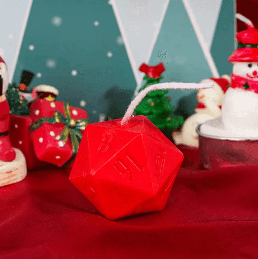 Christmas Dice Candles | 4x 30mm D20 Candles + 1 Mystery Christmas Themed Candle - 