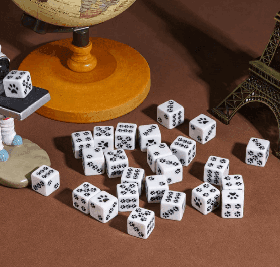 White Cat Paw Dice Opaque w/Black Paw Prints 16mm d6 Dice (sold per die) - 