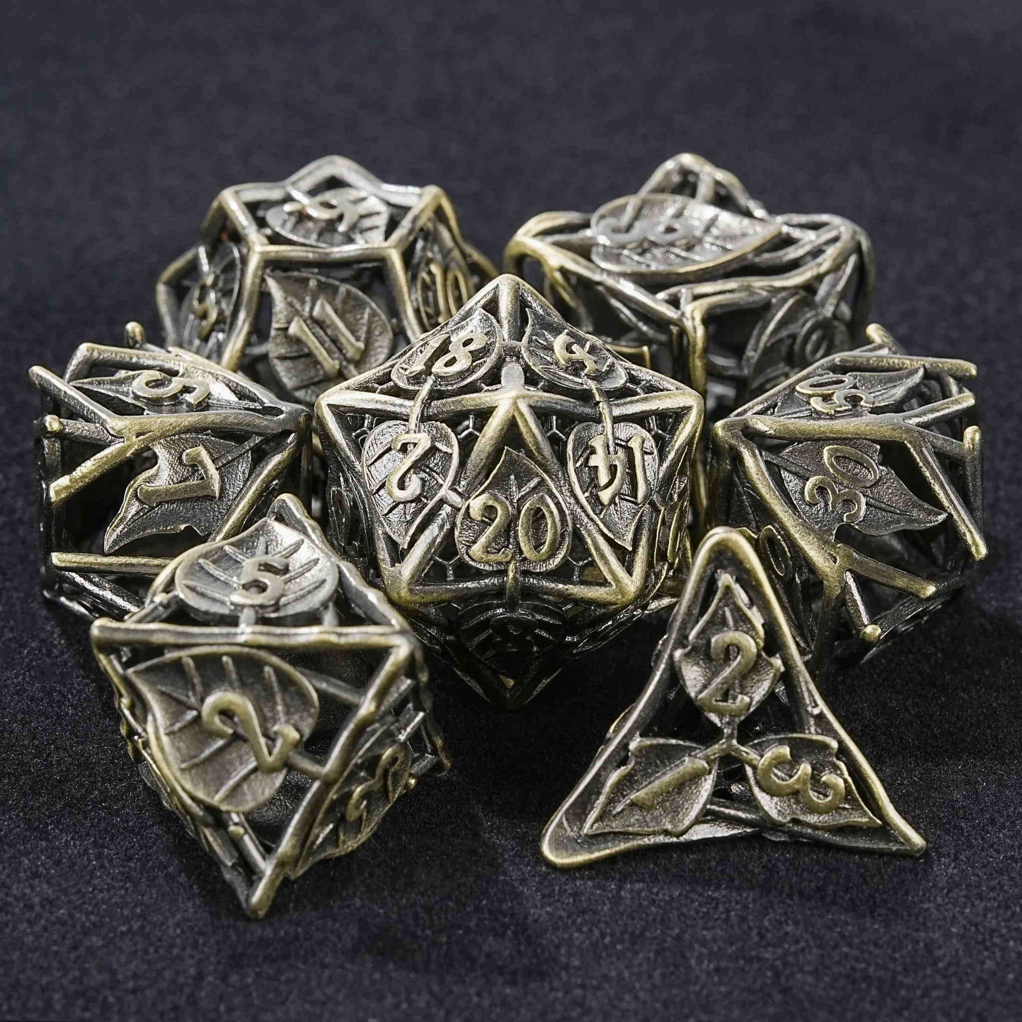 Dragon Pride dice set + green