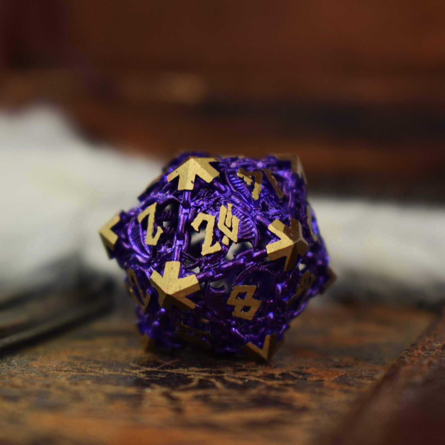 Dragon's Lair Hollow Metal Dice Set - Purple