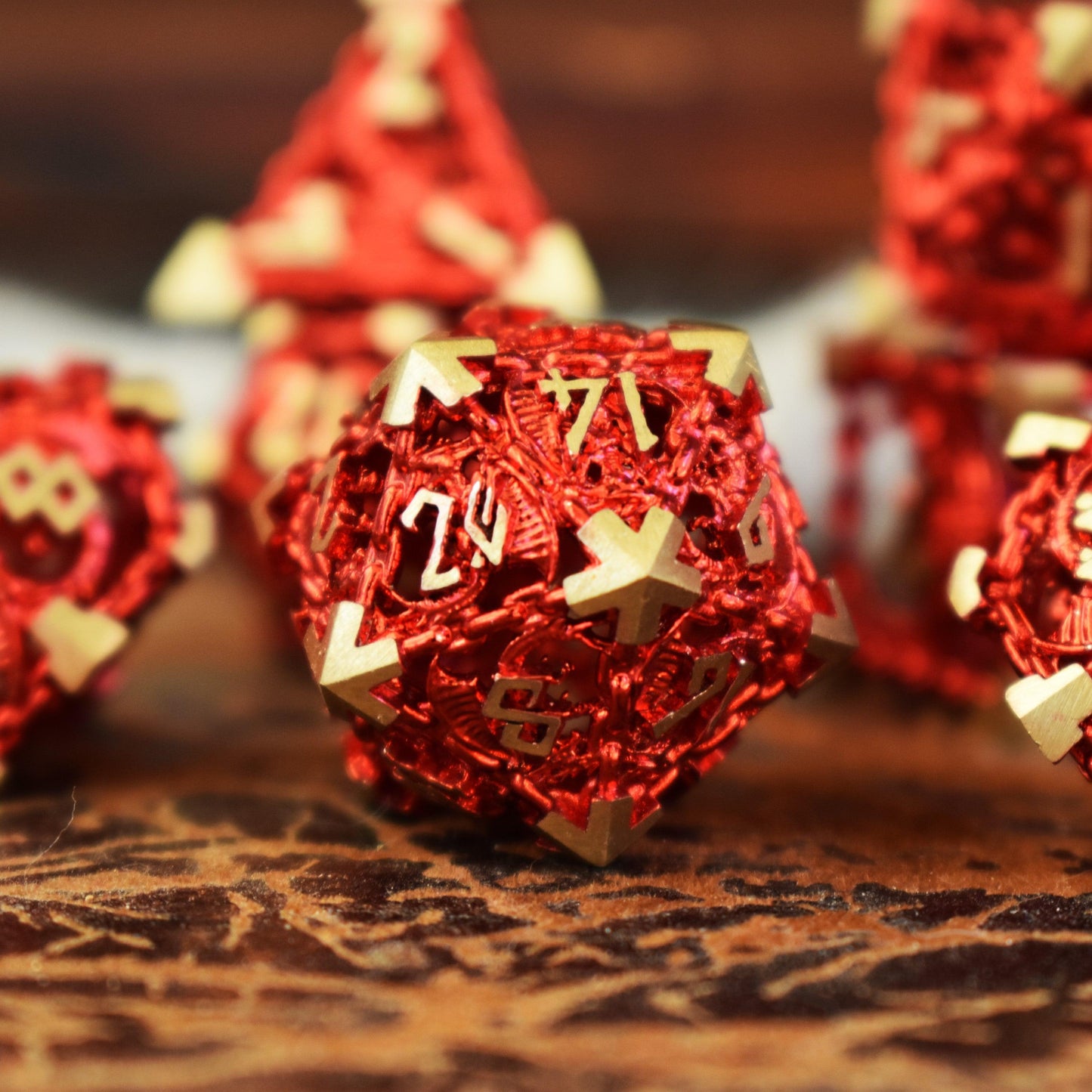 Dragon's Lair Hollow Metal Dice Set - Red