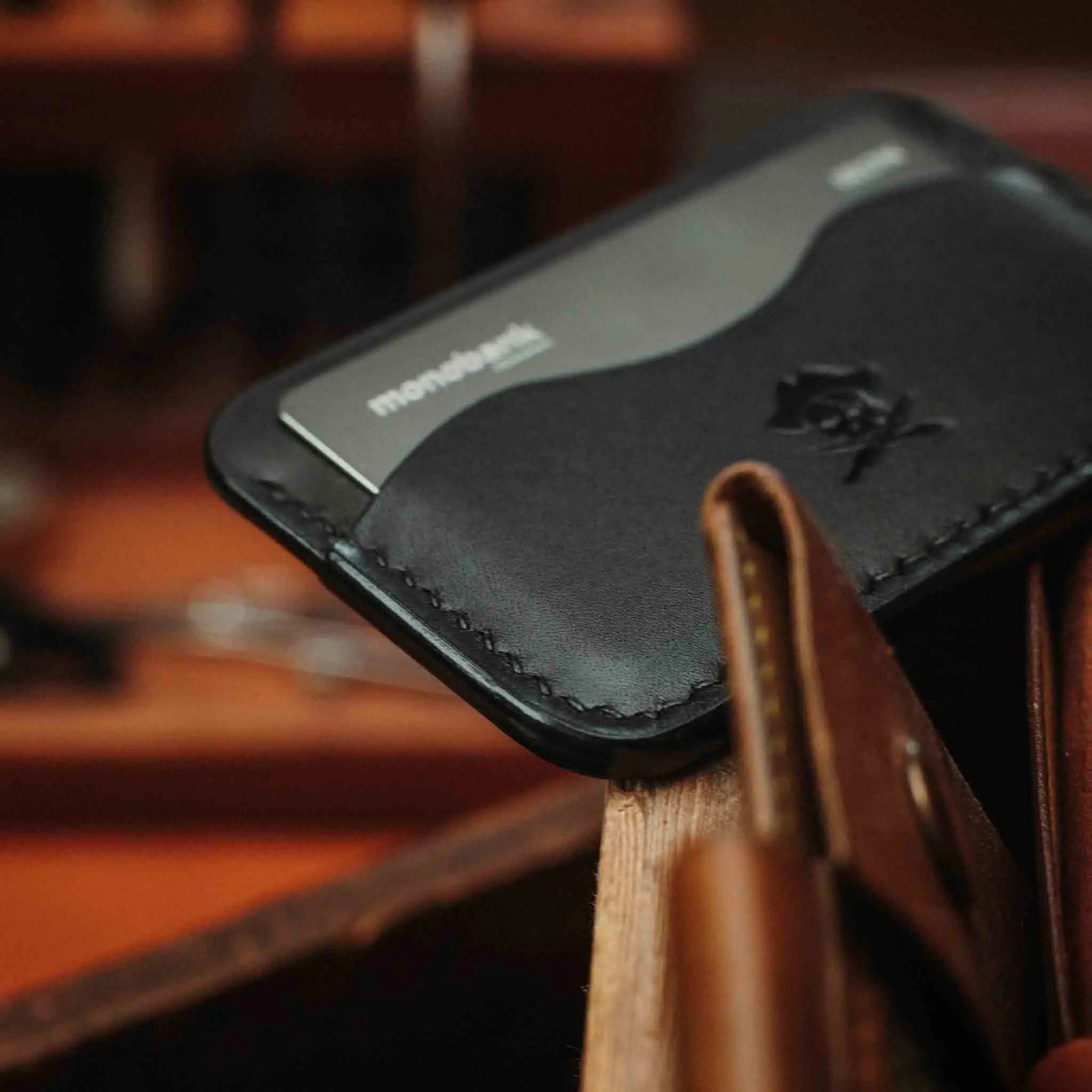 Pirate Goods Drunken Boatswain v2 – Leather Card Holder