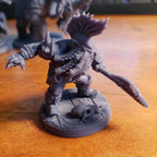 Dwarf Berserker (Base Sculpt C) - With Helmet / Hammer / Hammer