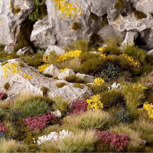 Gamers Grass Tufts: Wild Flowers Set- Wild - 