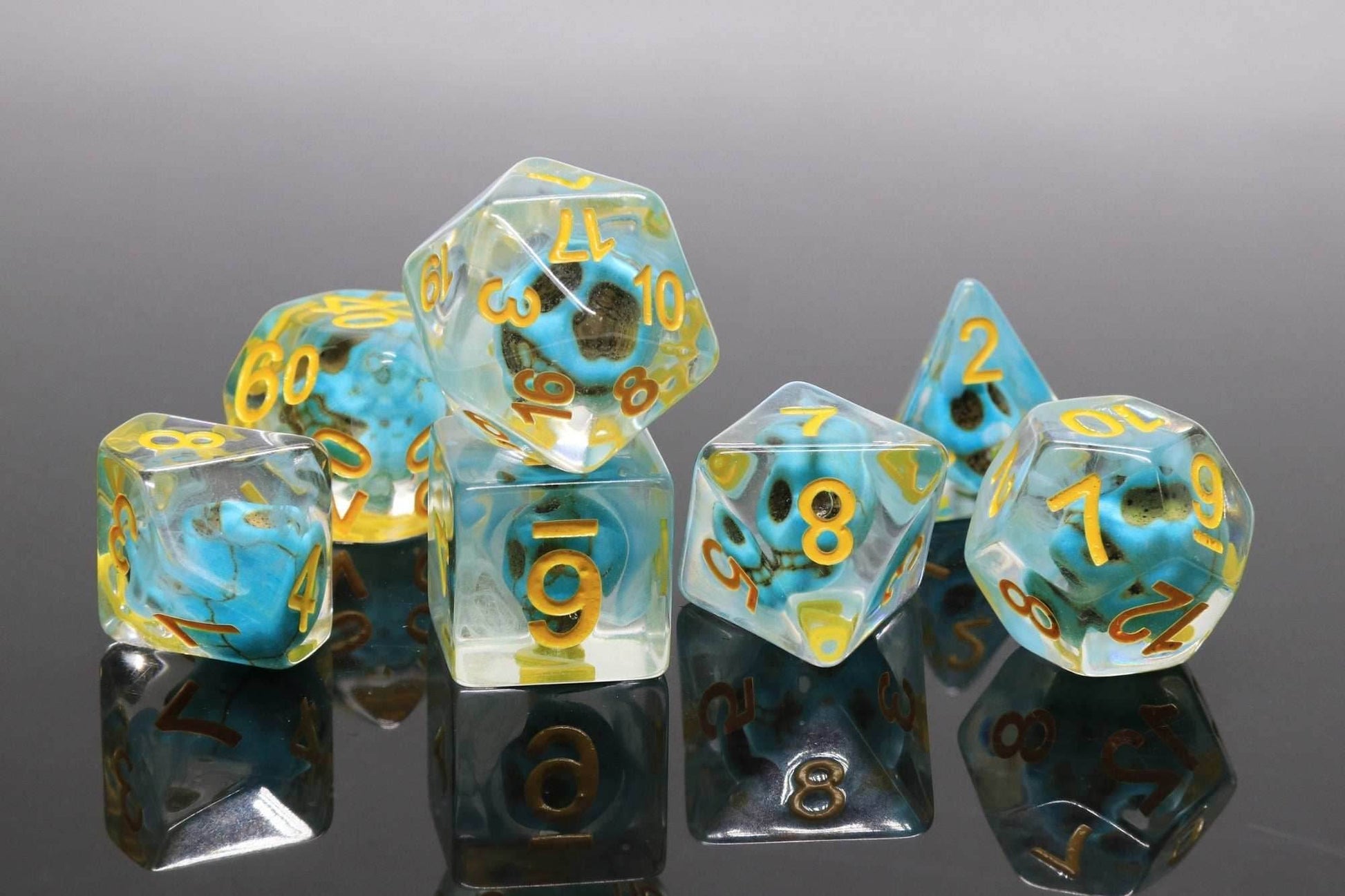 Turquoise Treasure Skull Dice Blue/Yellow Halloween Resin 7-Dice - 