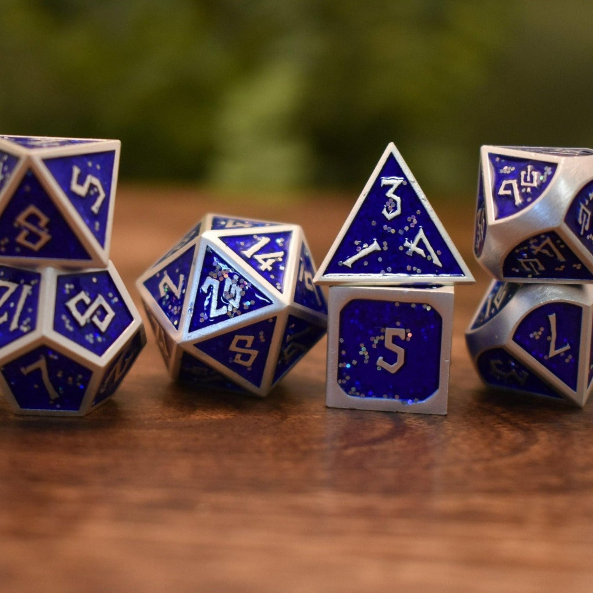 Elder Runes Heart Of The Frost Wyrm Metal Dice Set