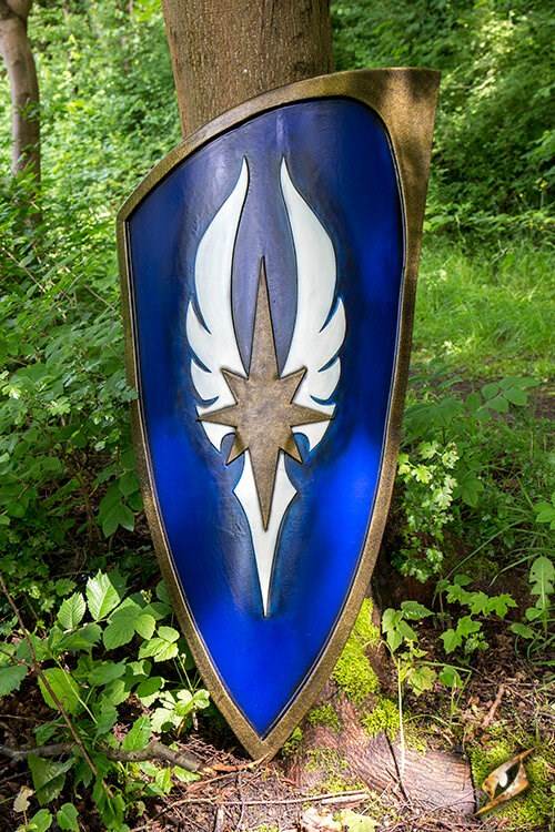 Elf Shield 120x55 cm - Blue