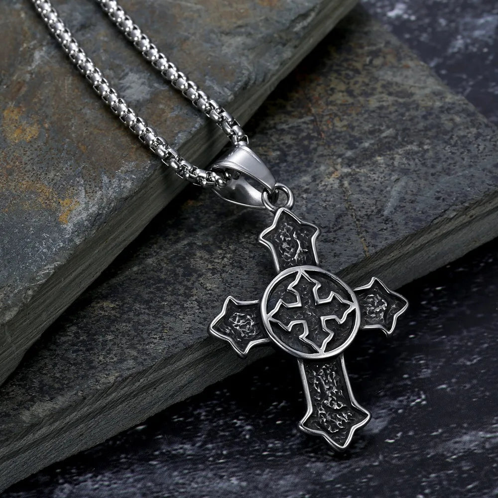 European and American Personality Vintage Medieval Knight  Stainless Steel Men's Pendant Necklace Chain