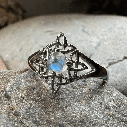 Celtic Starshine Moonstone Ring - 4