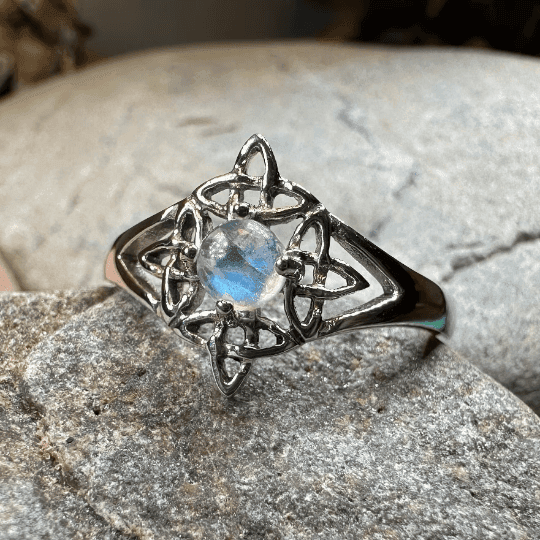 Celtic Starshine Moonstone Ring - 4