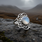 Luna Celtic Knot Ring