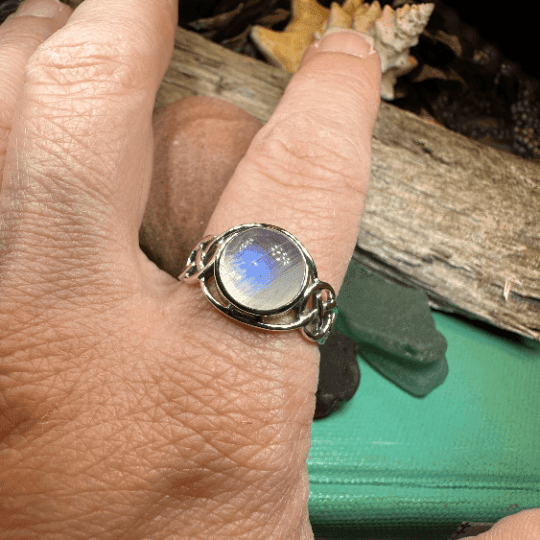 Rhianna Celtic Knot Ring - 6