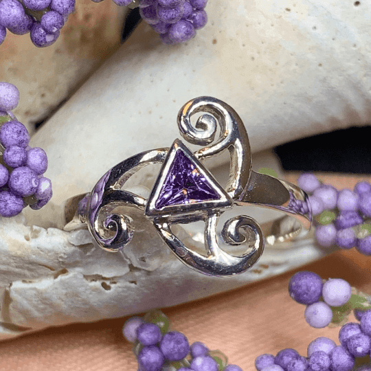 Tara Celtic Spiral Ring - 10 / Amethyst