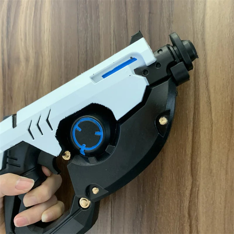 Game OW Tracer Revolvers Weapon Gun 1:1 Cosplay Safety PU Gift Outdoor Toy Rubber Soldier 76  D. va No Shooting