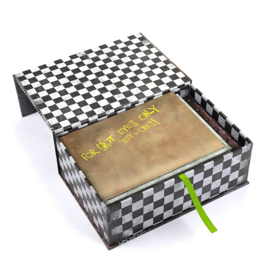 Warhammer 40K: Warboss (Mega Limited Edition) - 