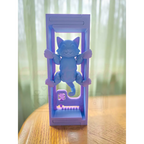 Hanging Cat: Adjustable Book Nook