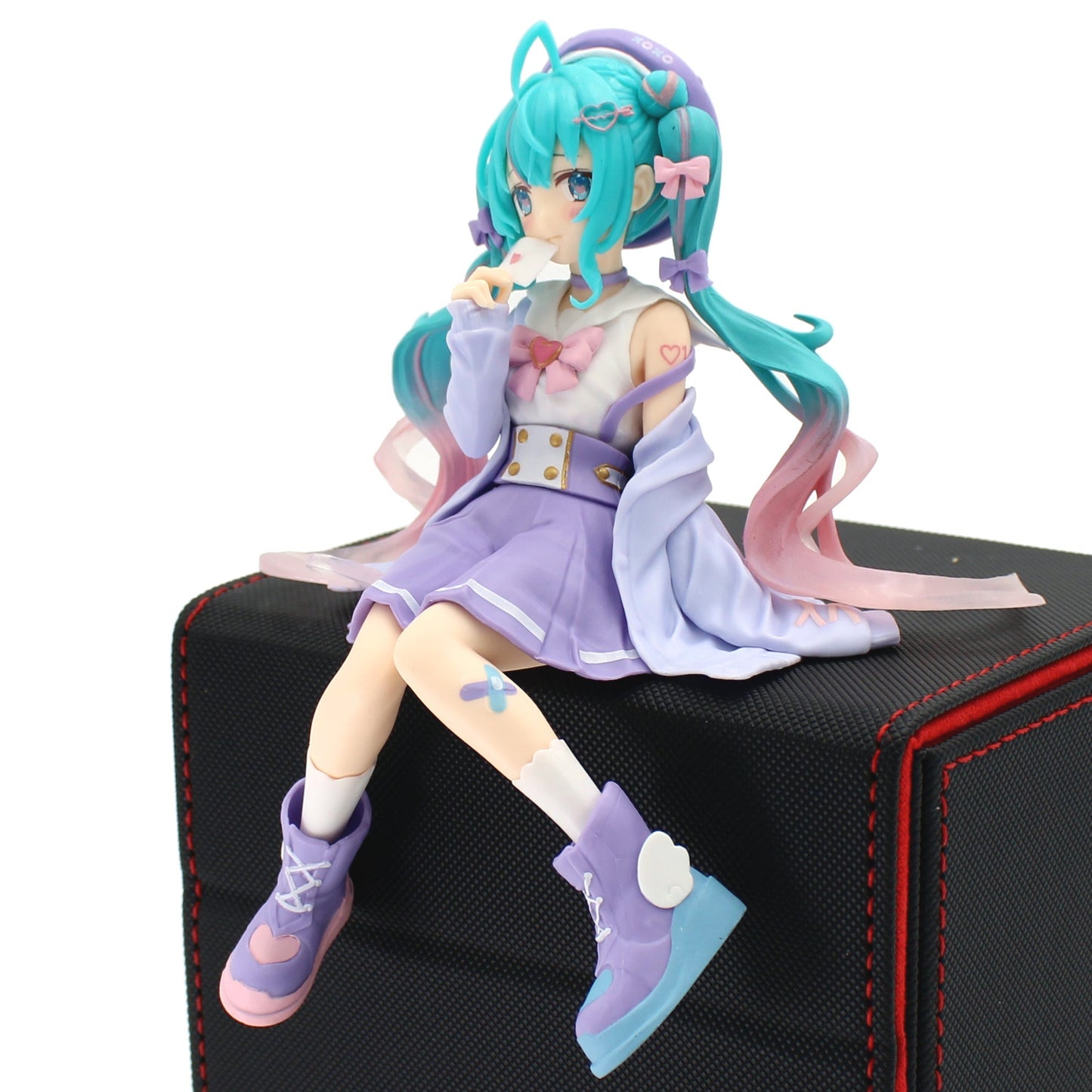 Hatsune Miku Noodle Stopper Figure Love Sailor, Purple Color Version