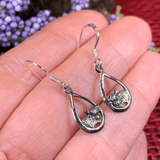 Galloway Highland Cow Earrings - 