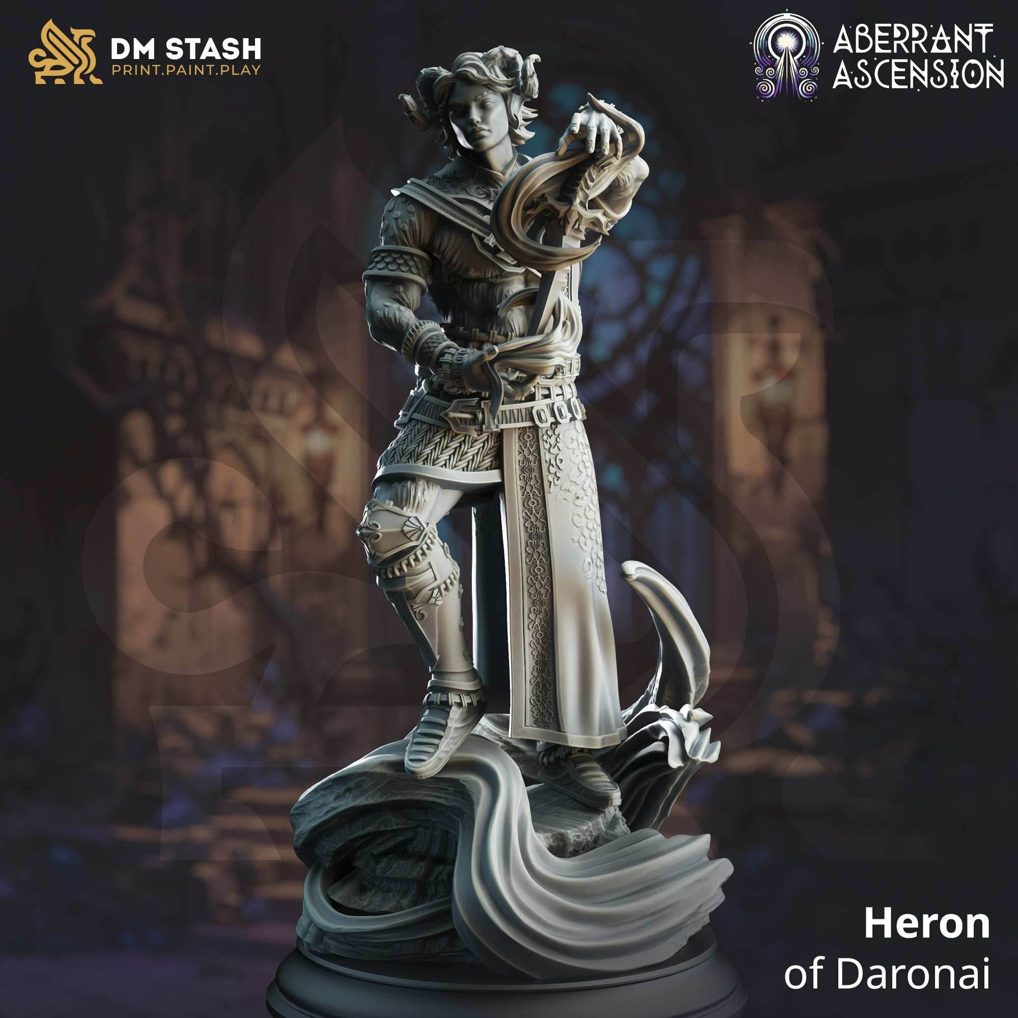 Heron of Daronai (Male Nosmeni Mage) - 32mm Scale
