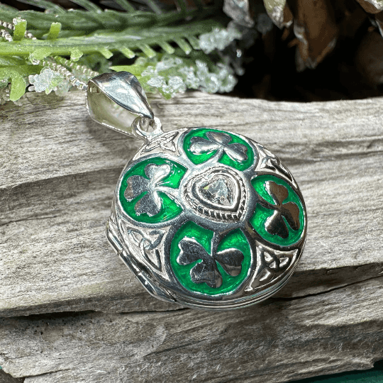 Shamrock Locket Necklace - 18