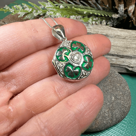 Shamrock Locket Necklace - 18