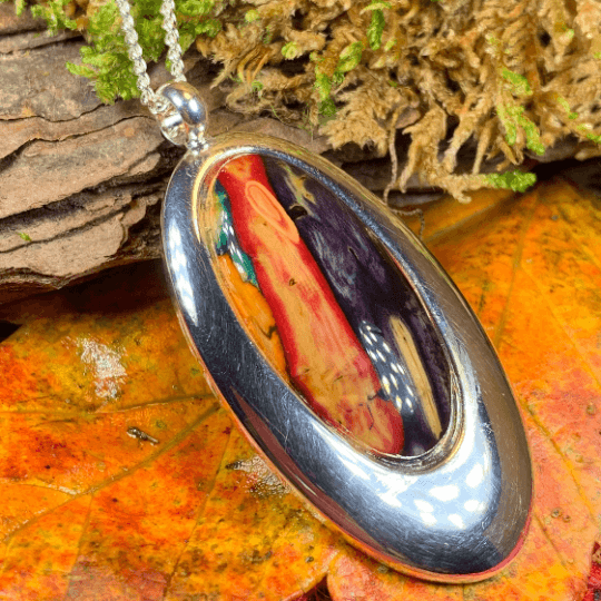 Scottish Highlands Necklace - Purple/Green