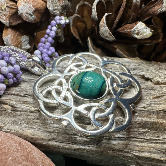 Heathergems Celtic Knot Necklace