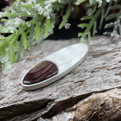 Jura Scottish Highlands Necklace - Green