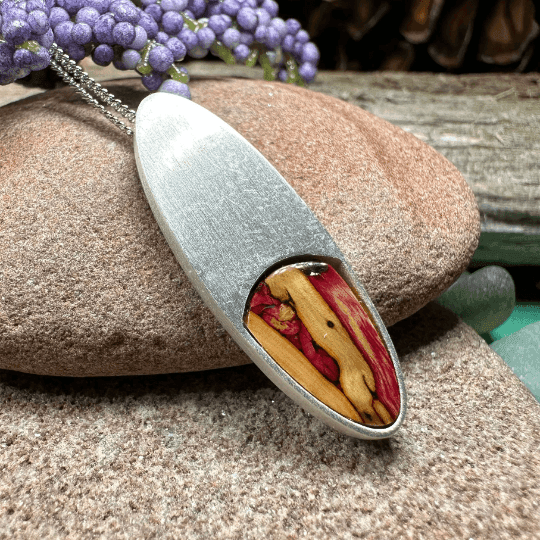 Jura Scottish Highlands Necklace - Red Gold