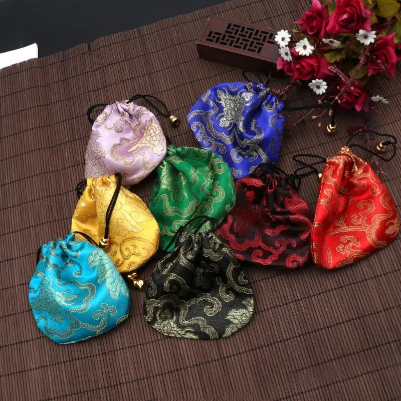 High Quality Silk Travel Pouch Floral Jewelery Bag Packaging Trendy Exquisite Quartet Silk Brocade Tassel Handbags Jewelry Tips