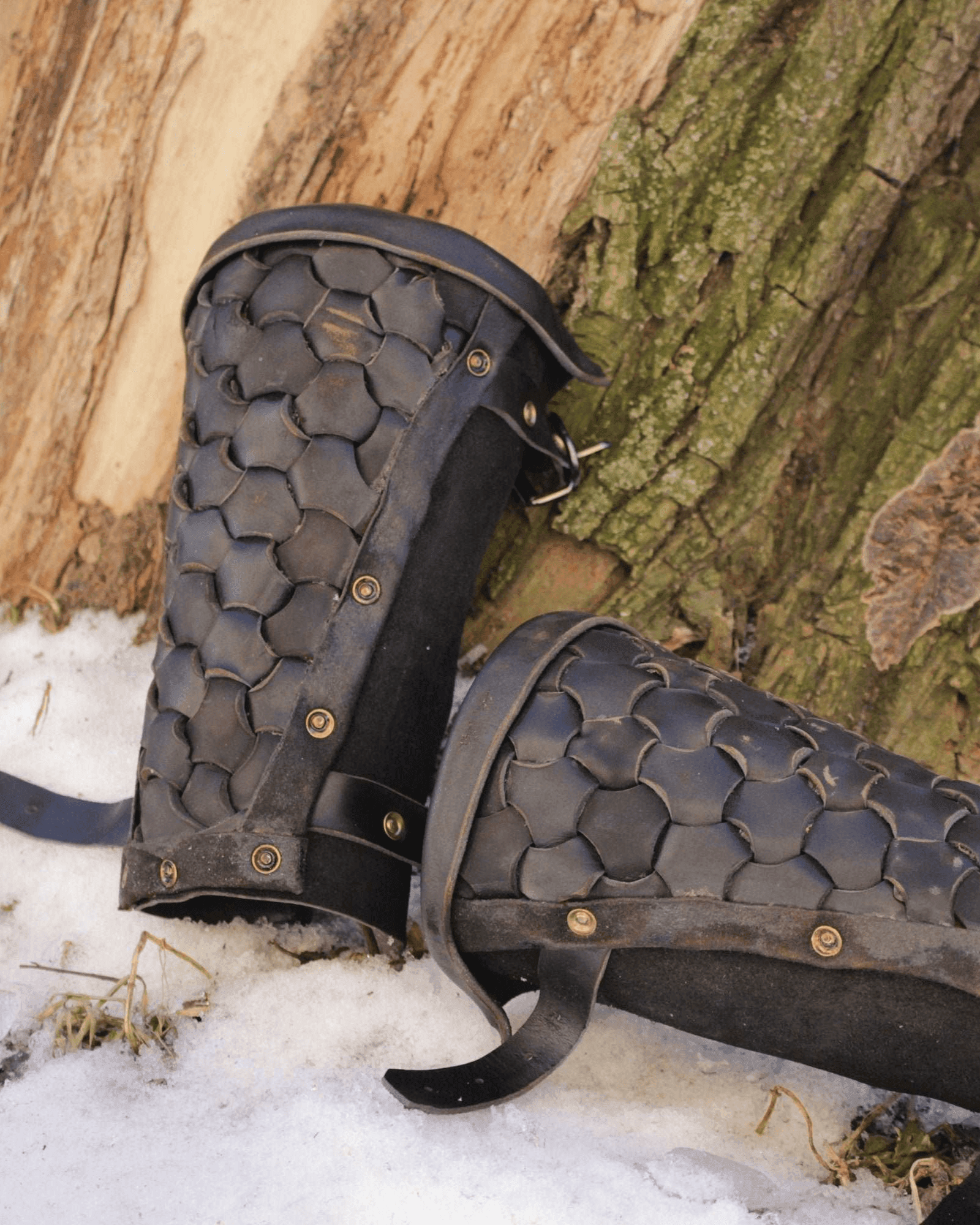 Celtic leather bracers - Black (like foto) / For one hand