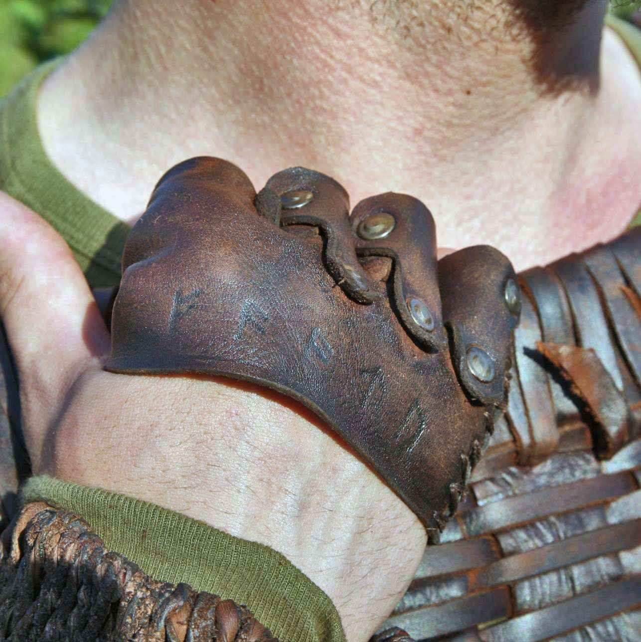 Floki battle leather glove - one right-hand glove / Brown (as on photo)