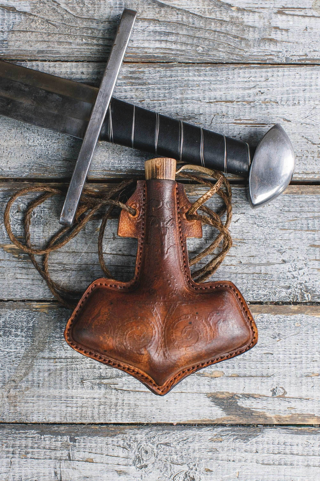 Celtic leather flask embossed - 