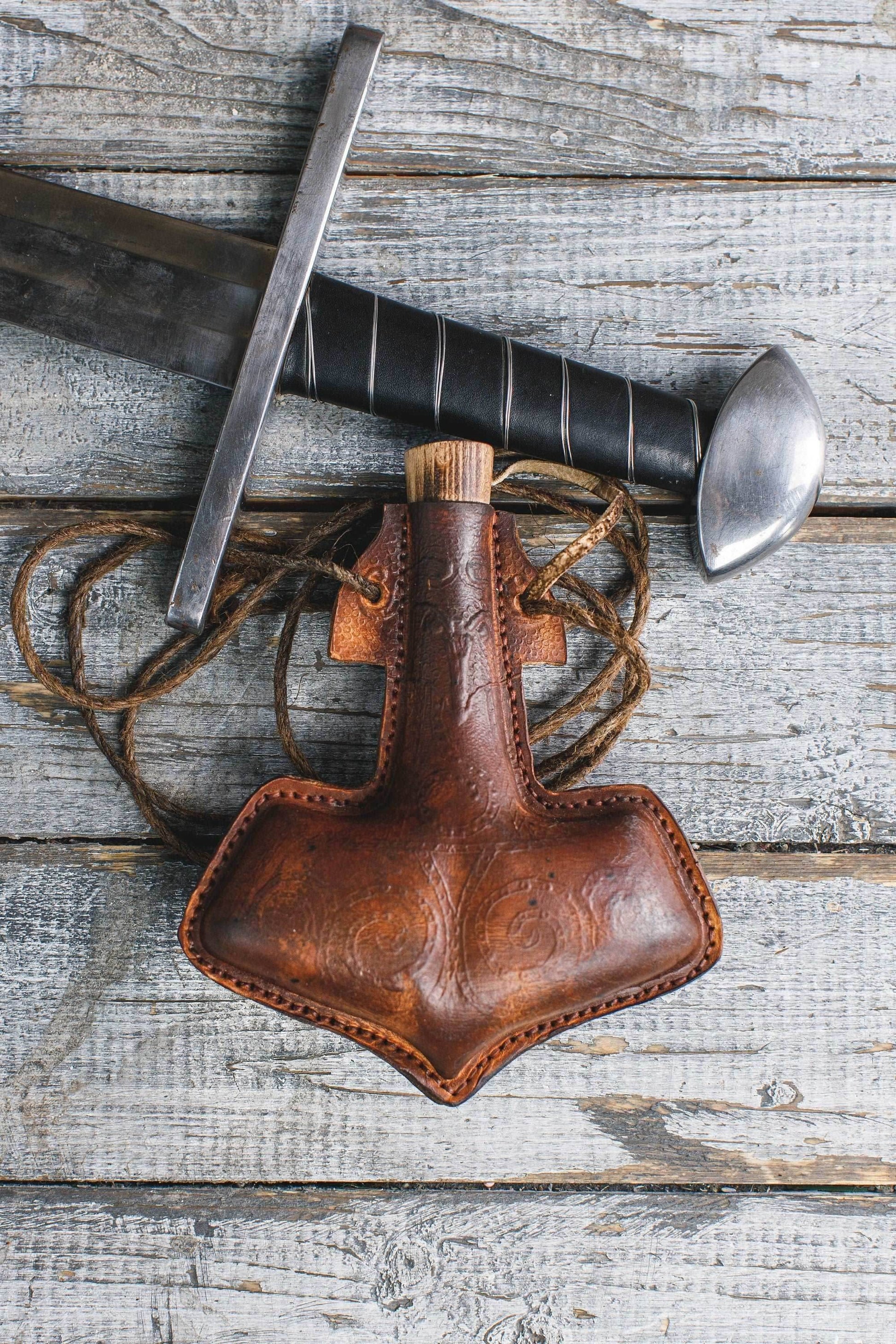 Celtic leather flask embossed - 