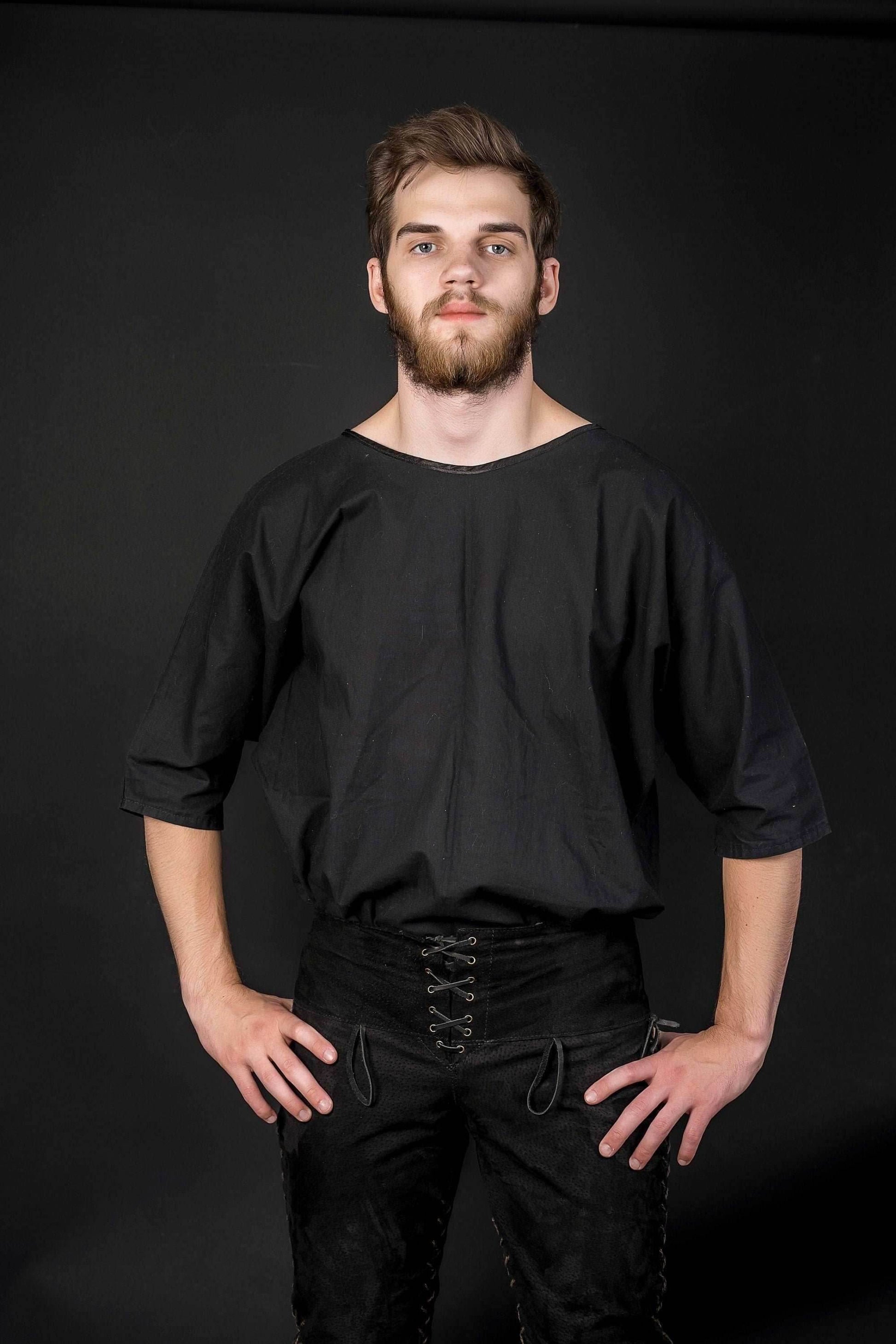 Black short sleeve tunic; medieval linen shirt - S