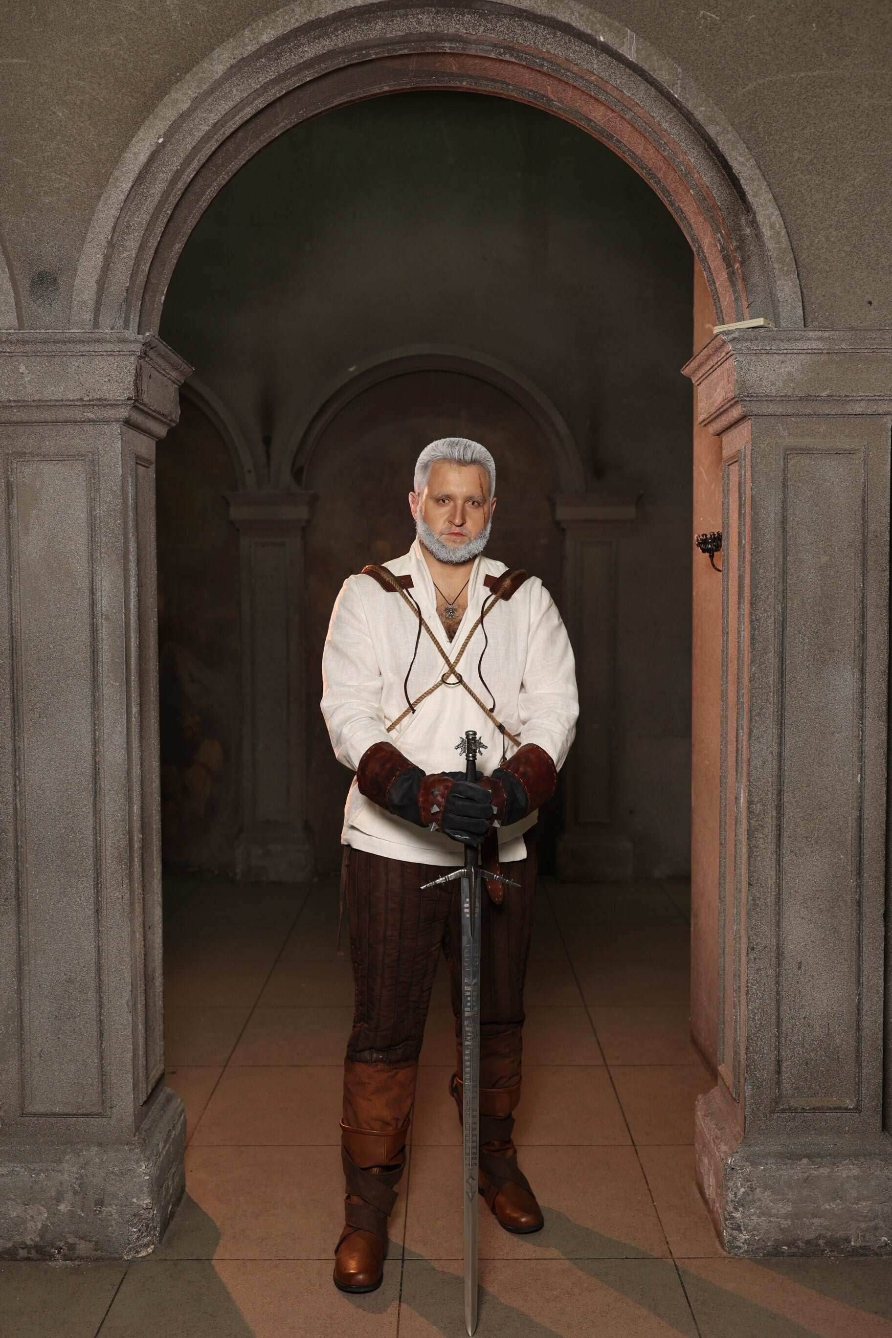 Geralt of Rivia costume white shirt - S / Full payment