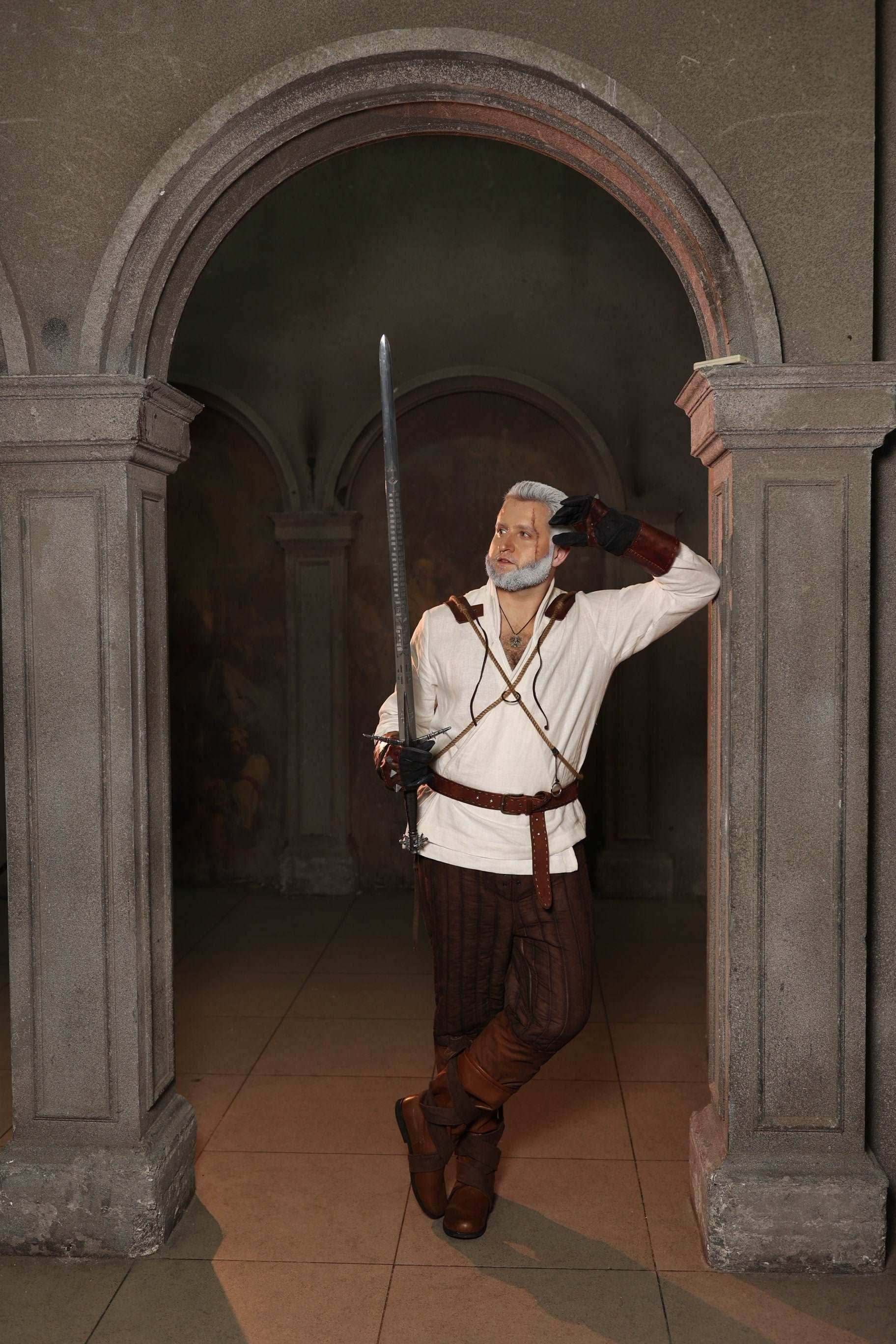 Geralt of Rivia costume white shirt - S / Full payment