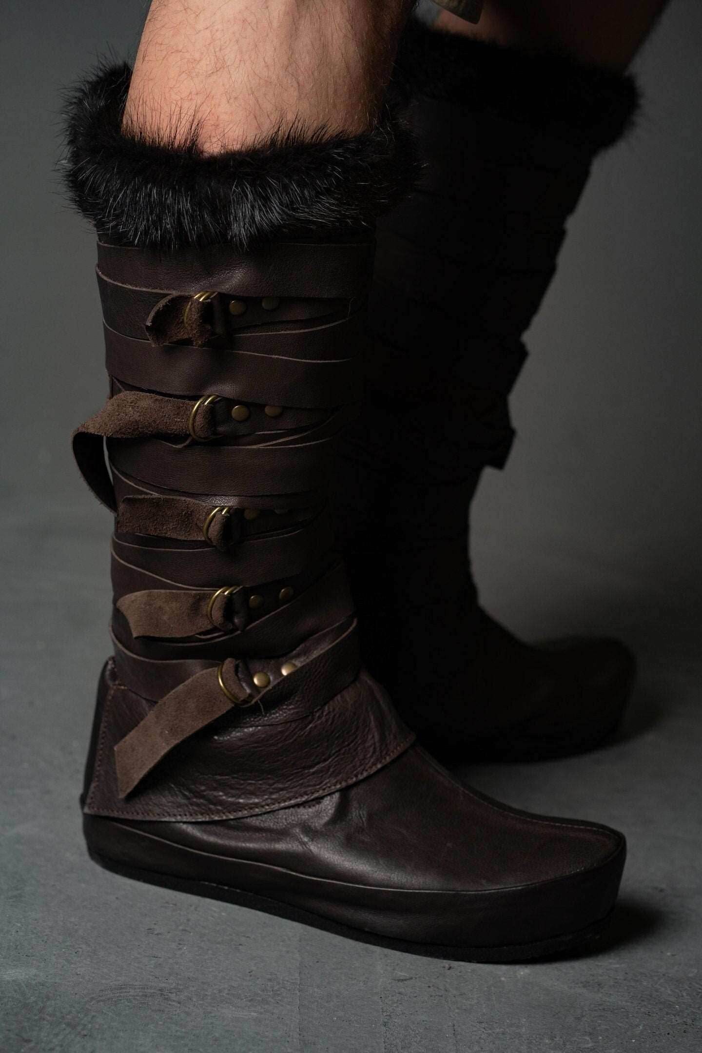 Assassin leather low boots + greaves with fur - brown (lie photo) / 5