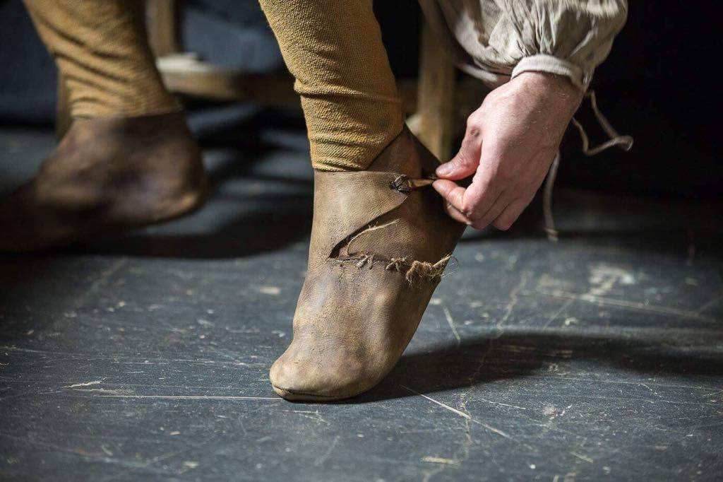Medieval leather boots with soft sole - Beige (pictured) / 5