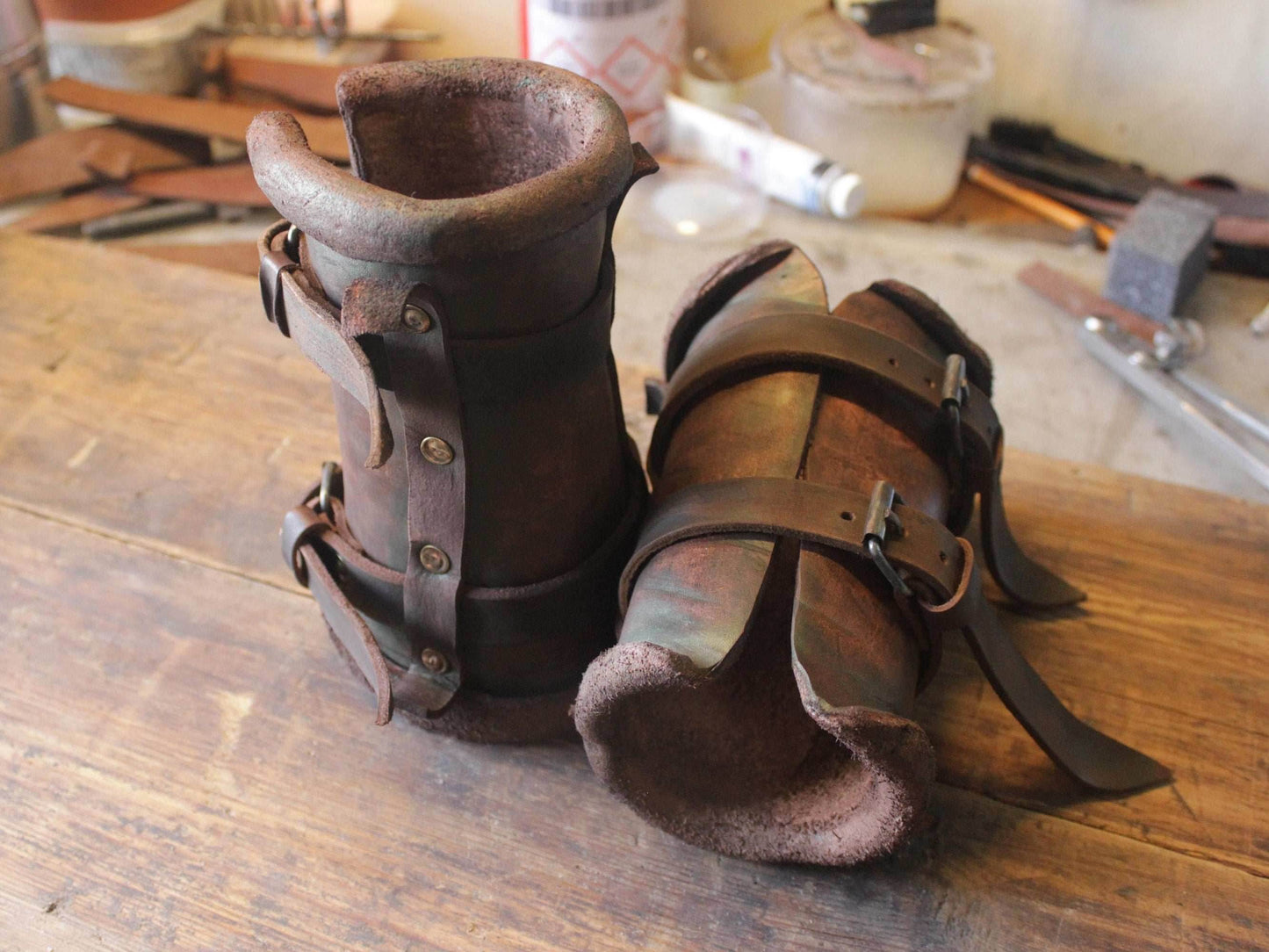 Viking leather bracers - Brown