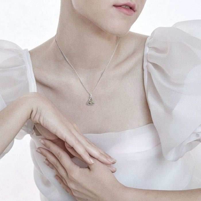 Errill Trinity Knot Necklace - 18
