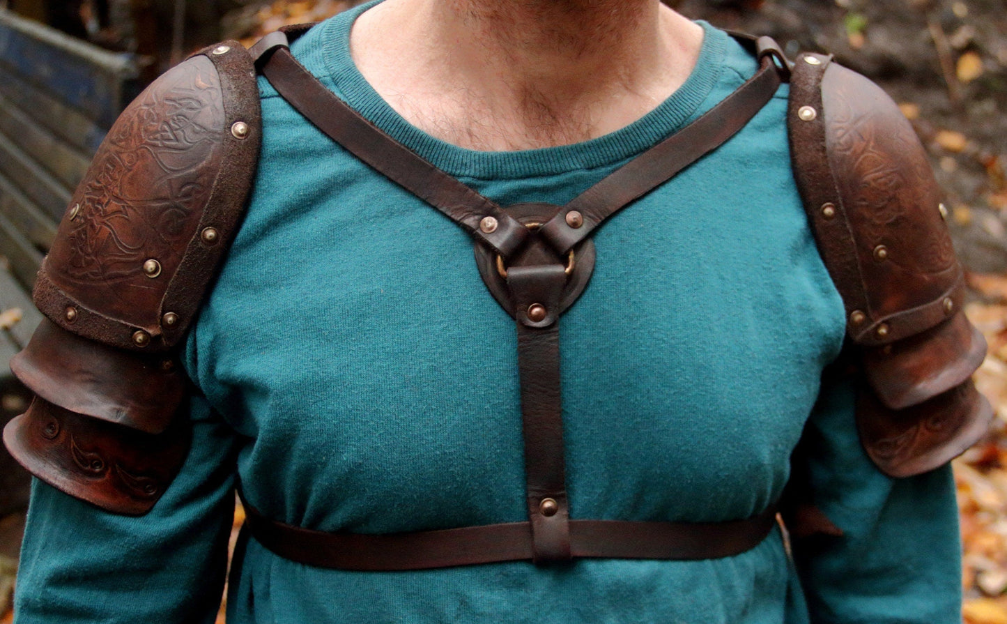 Viking shoulder armor embossed