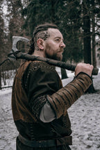 Viking leather bracers - brown (as pictured) / For two hands