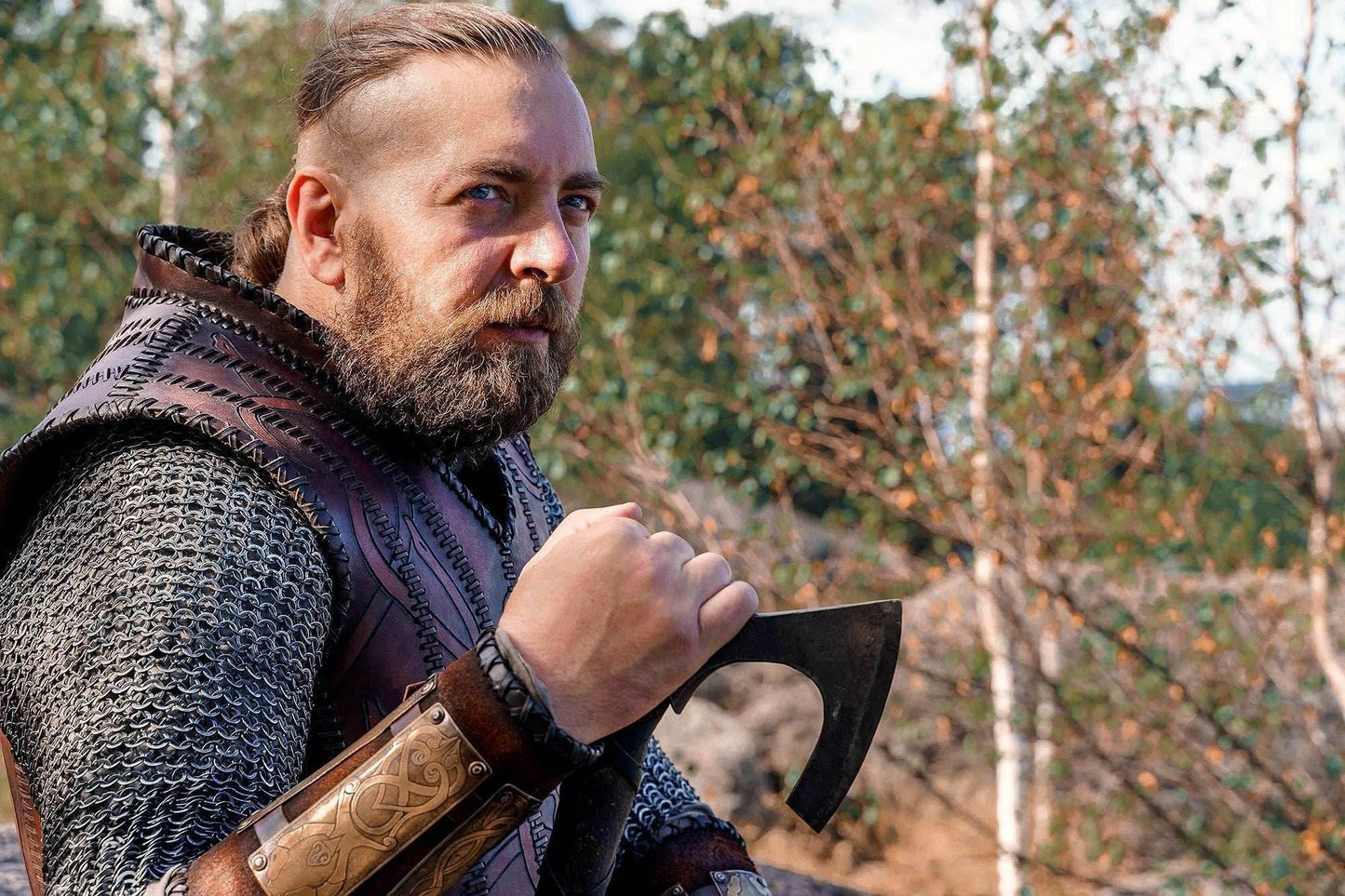 Viking bracers embossed - brown (as pictured) / For two hands