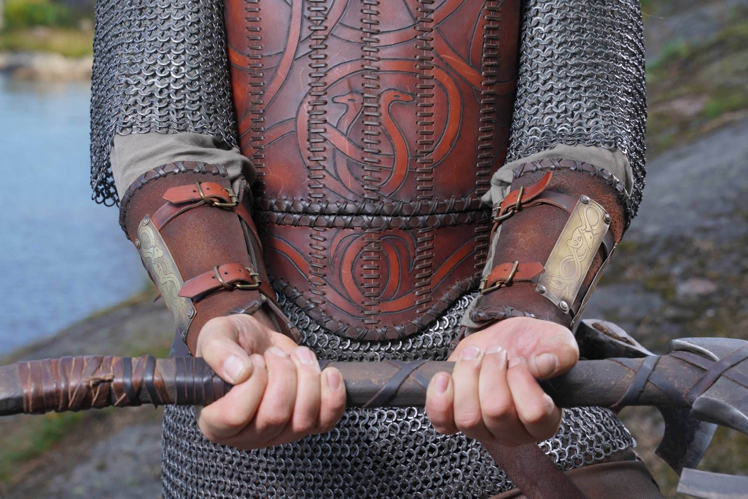 Viking bracers embossed - brown (as pictured) / For two hands