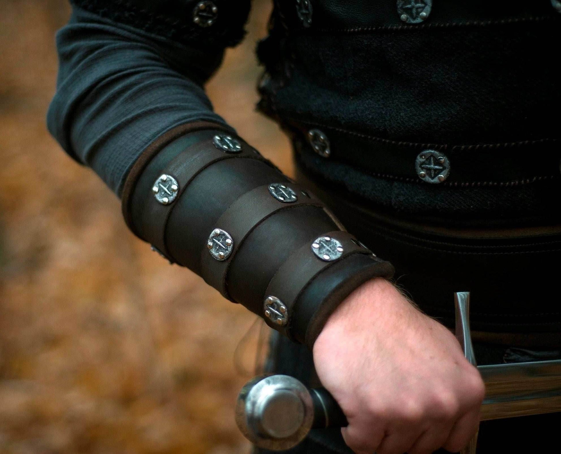 Medieval leather bracers for Larp - brown (as pictured) / For two hands