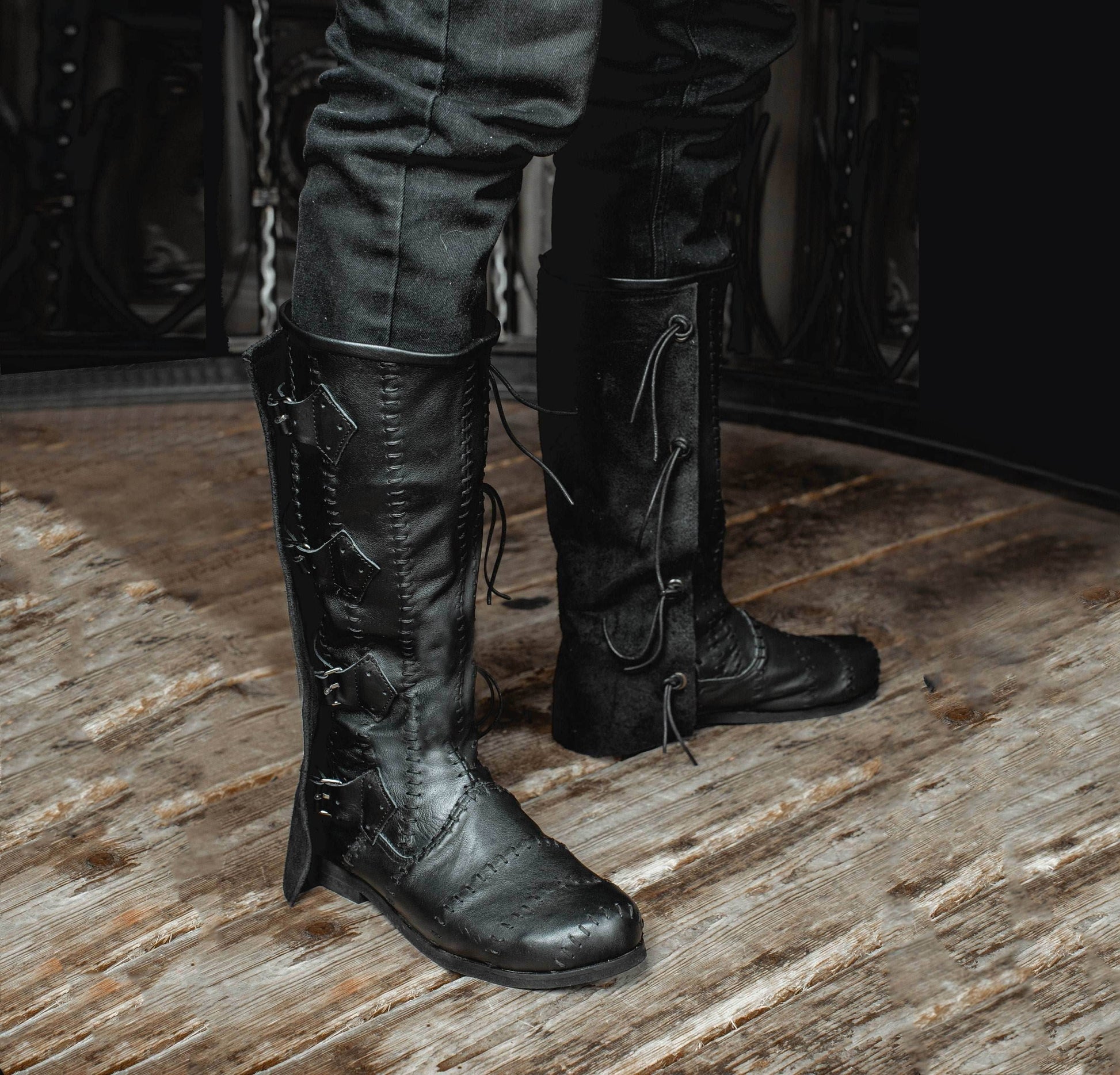 Medieval leather high boots with buckles - Black / 5