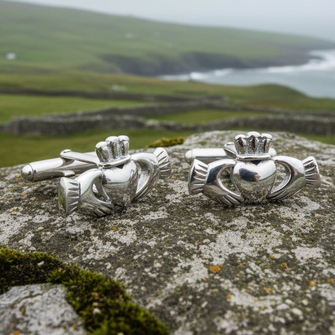 Fíorghrá Claddagh Cuff Links